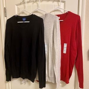 3 Crewneck sweaters bundle